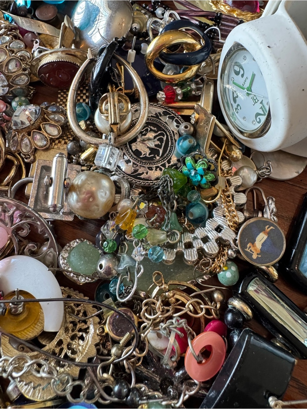 1.5+Pounds Bulk Craft Jewelry Lot Vintage Costume Modern Junk Beads Parts Estate - Picture 3 of 4